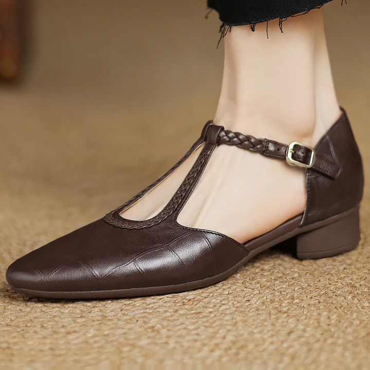 Calveth | Women&