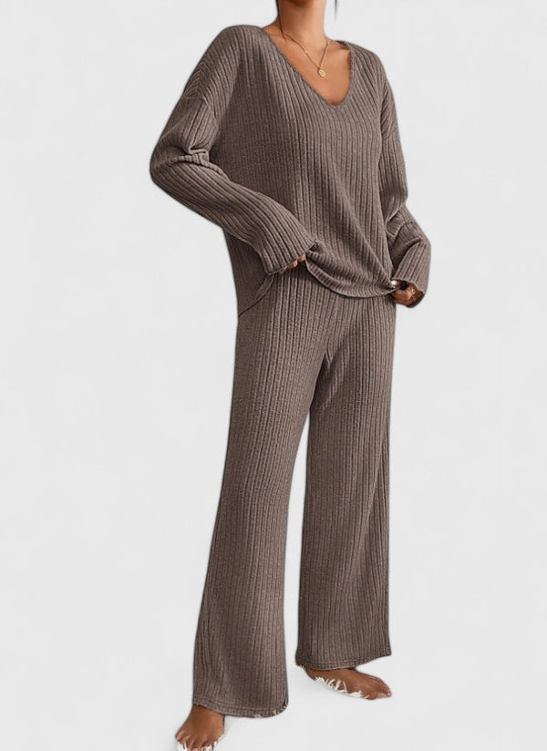 Dravelle | Women's Fleece Loungewear Matching Set - Beige - Image 2