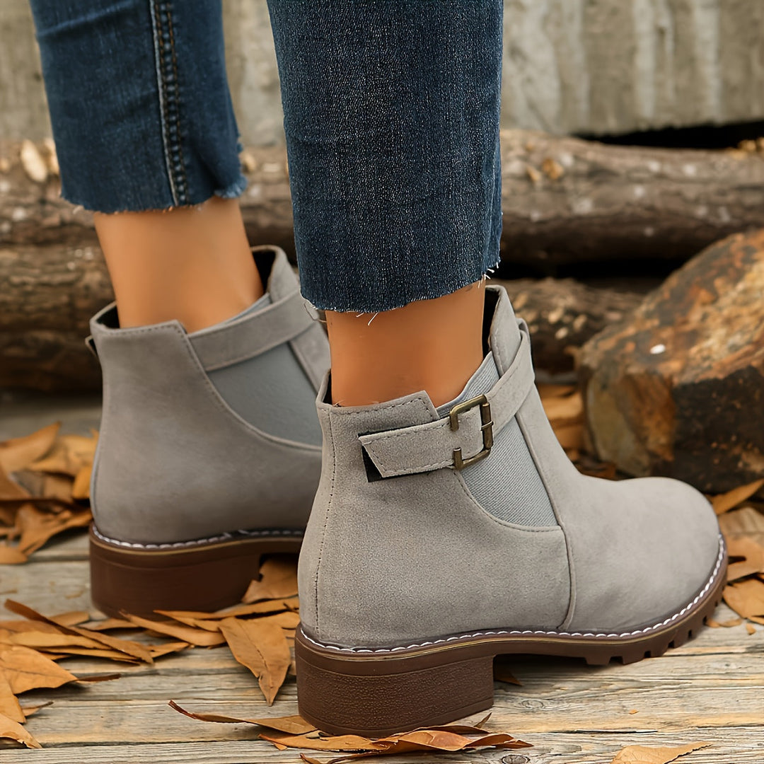 Halvira | Women&