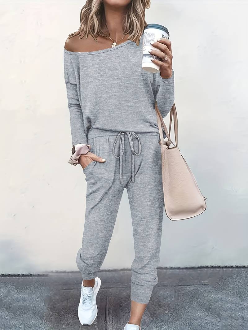 Pellwyn | Women's Fleece Loungewear Two-Piece Set - Light Grey - Image 1