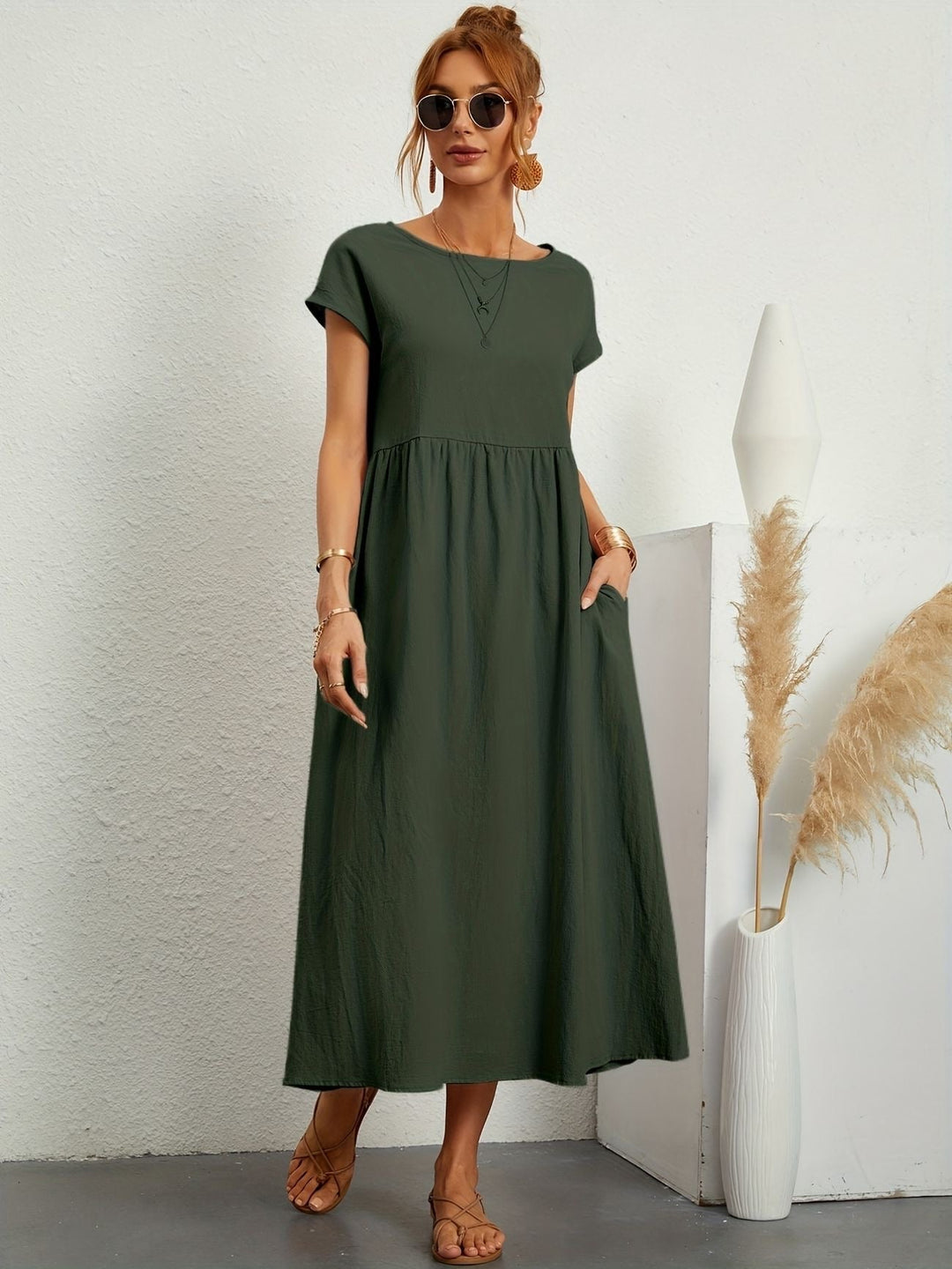 Tambeth | Women's Fall Maxi Dress with Pockets - Dark Green - Image 1