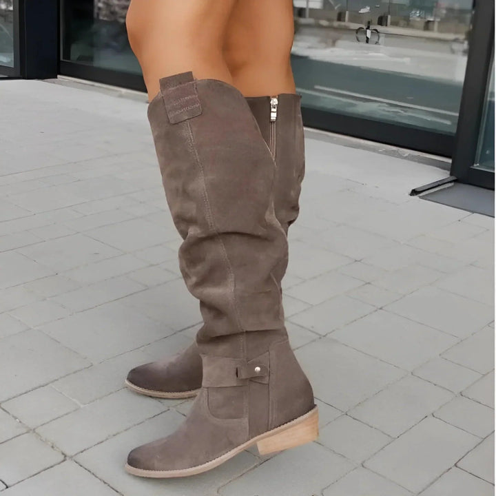 Taveleen | Women&