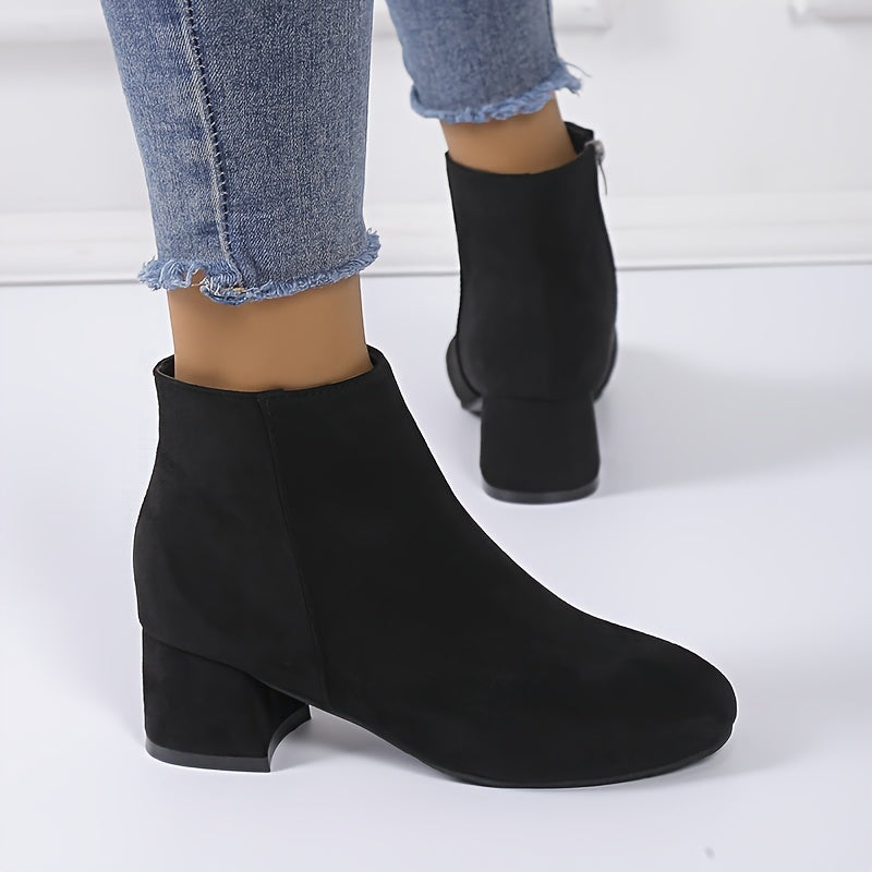 Vornaby | Women's Chelsea Ankle Boot with Block Heel - Black - Image 1